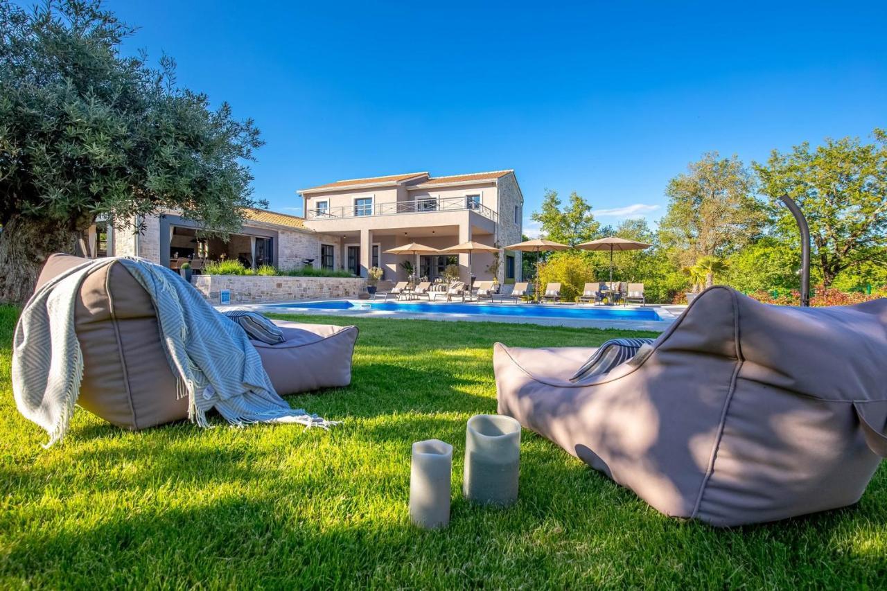 Villa Nautilus Rapavel Bagian luar foto