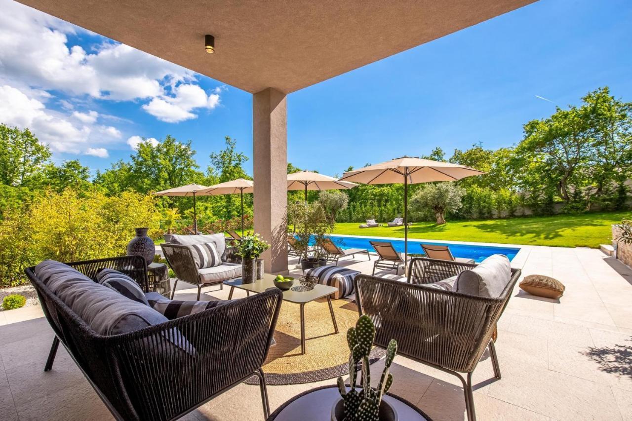 Villa Nautilus Rapavel Bagian luar foto